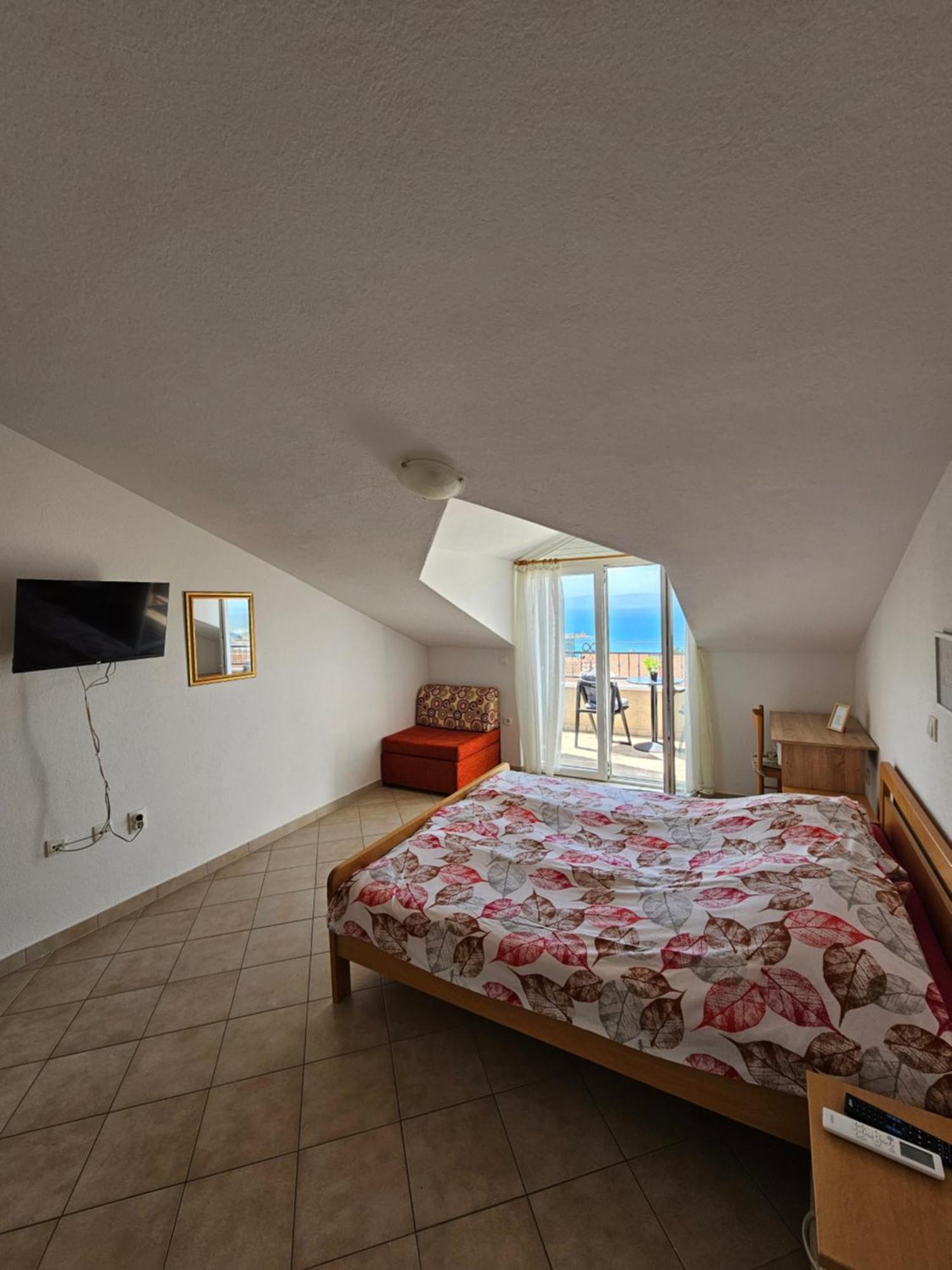 Apartments Adriatika Makarska Quarto foto