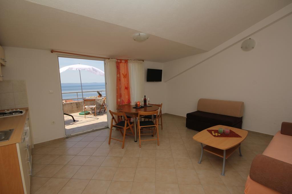 Apartments Adriatika Makarska Quarto foto